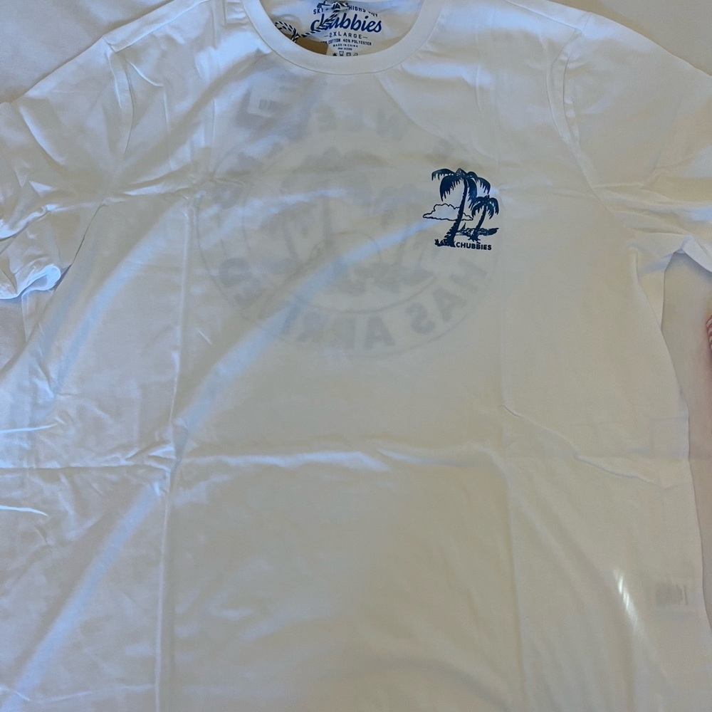 NWT chubbies tshirt